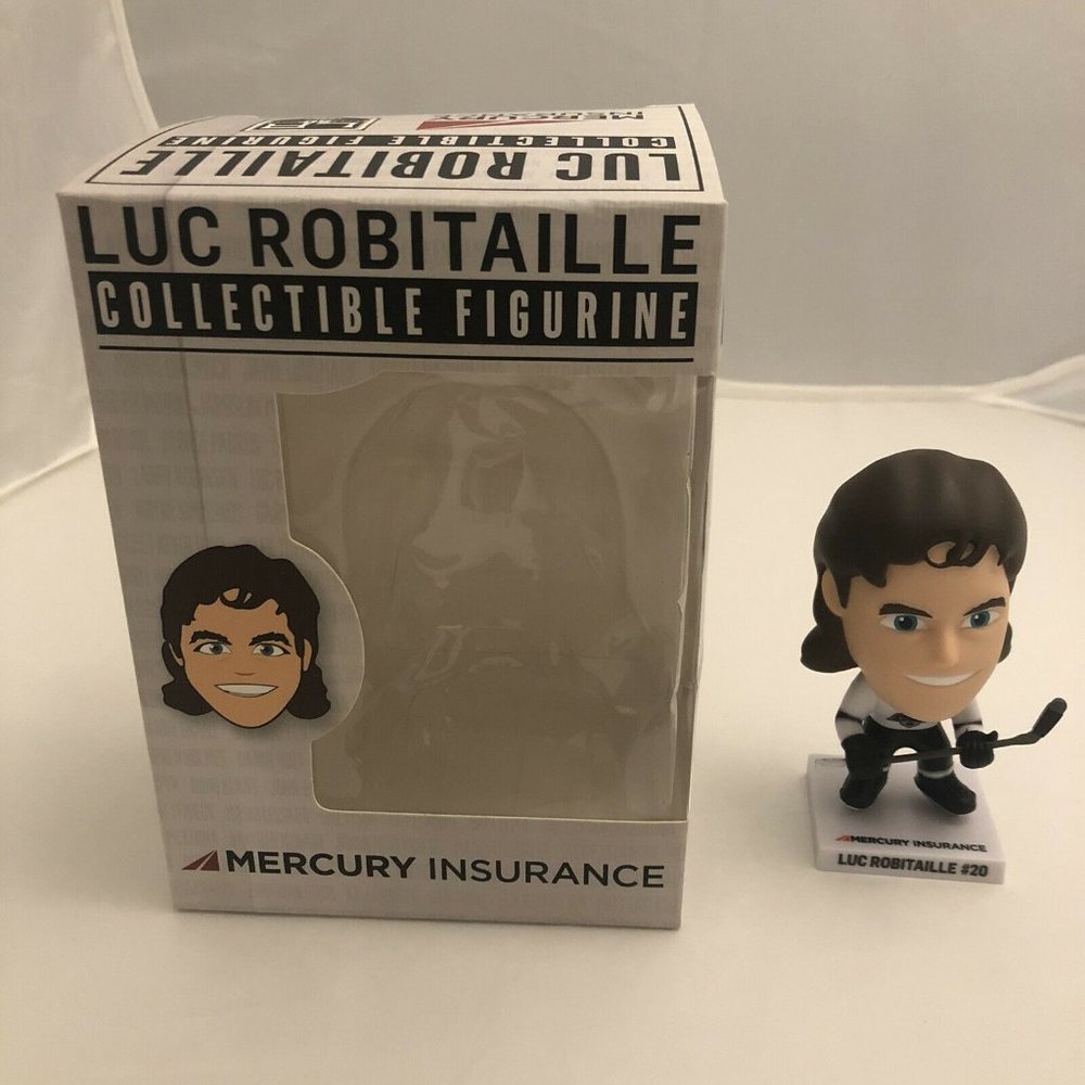 Luc Robitaille #20 Los Angeles LA Kings SGA Hockey Collectible Figurine 2017